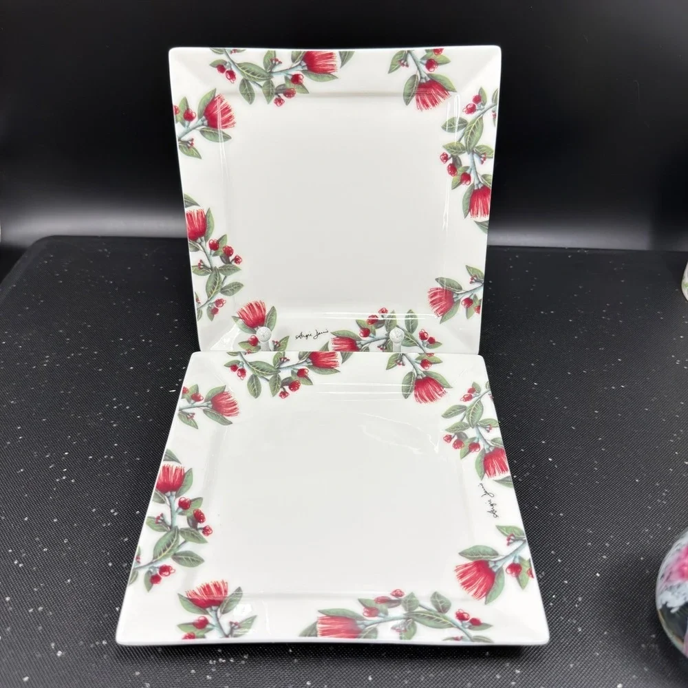 Angie Dennis Intuition Square Plates Set of 2 Red Pohutukawa‎ New Zealand Floral